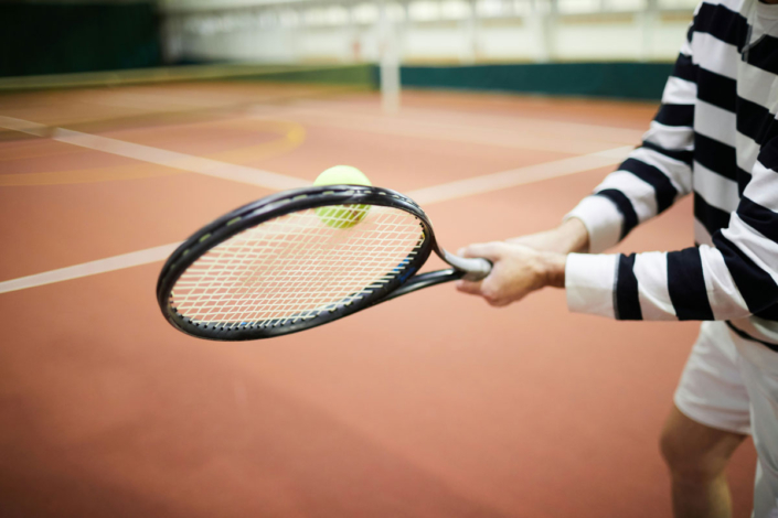 Tennis spielen